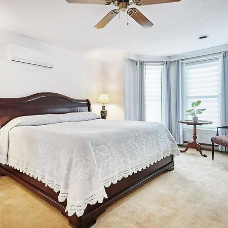 Inn By The Park Morrisburg Bagian luar foto